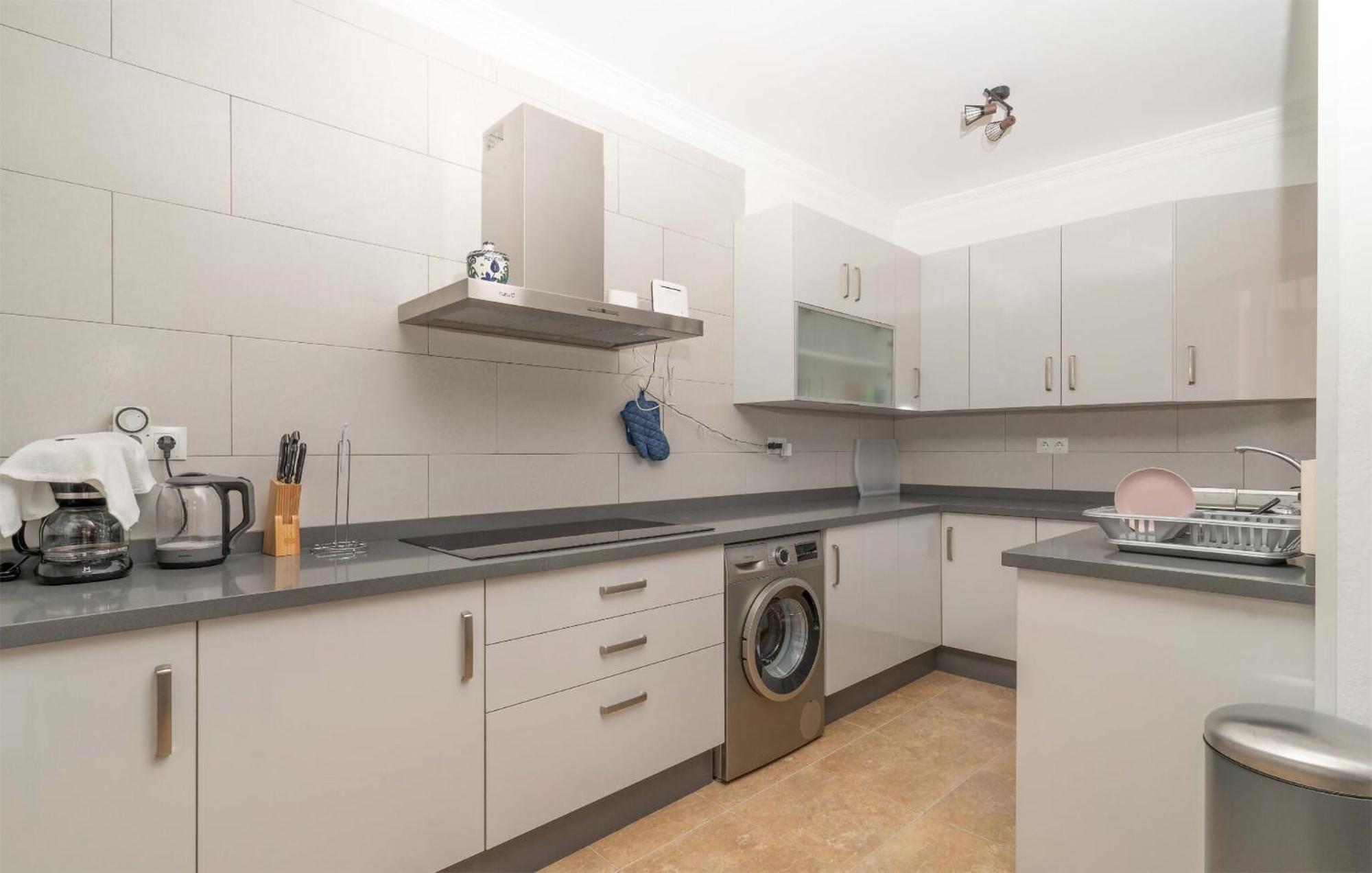 Lovely Home In Benalmadena With Kitchen Extérieur photo