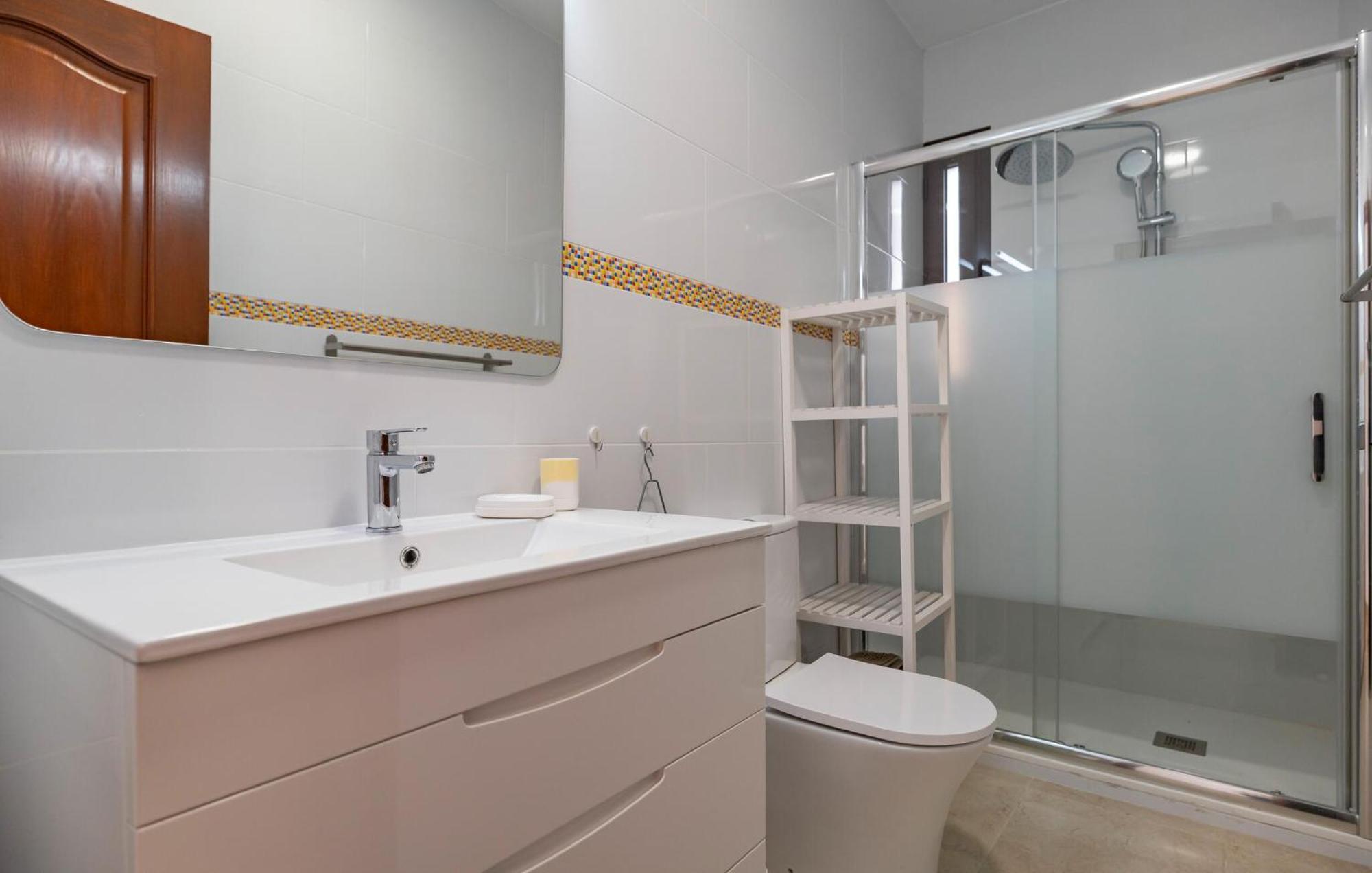 Lovely Home In Benalmadena With Kitchen Extérieur photo
