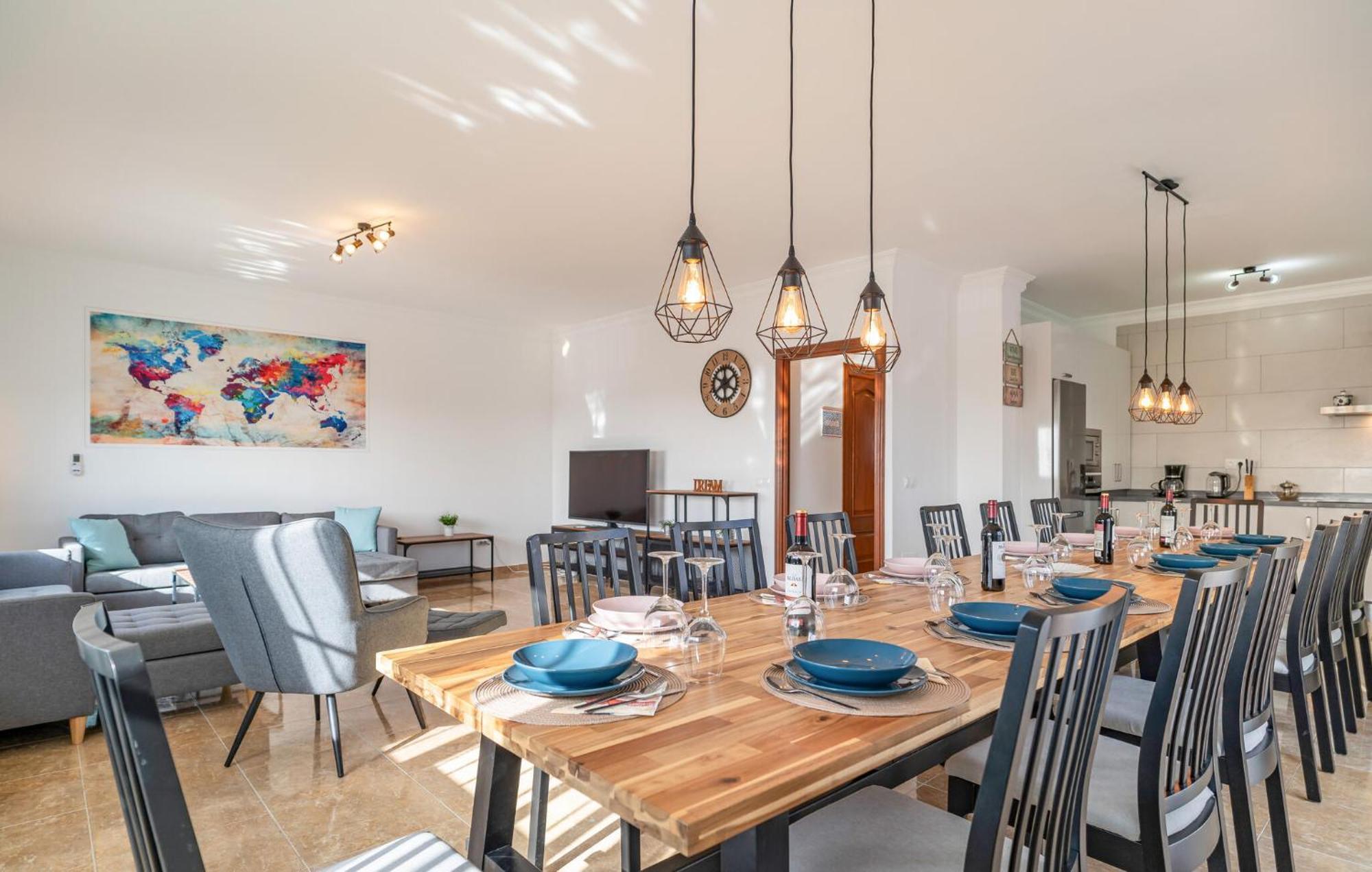 Lovely Home In Benalmadena With Kitchen Extérieur photo