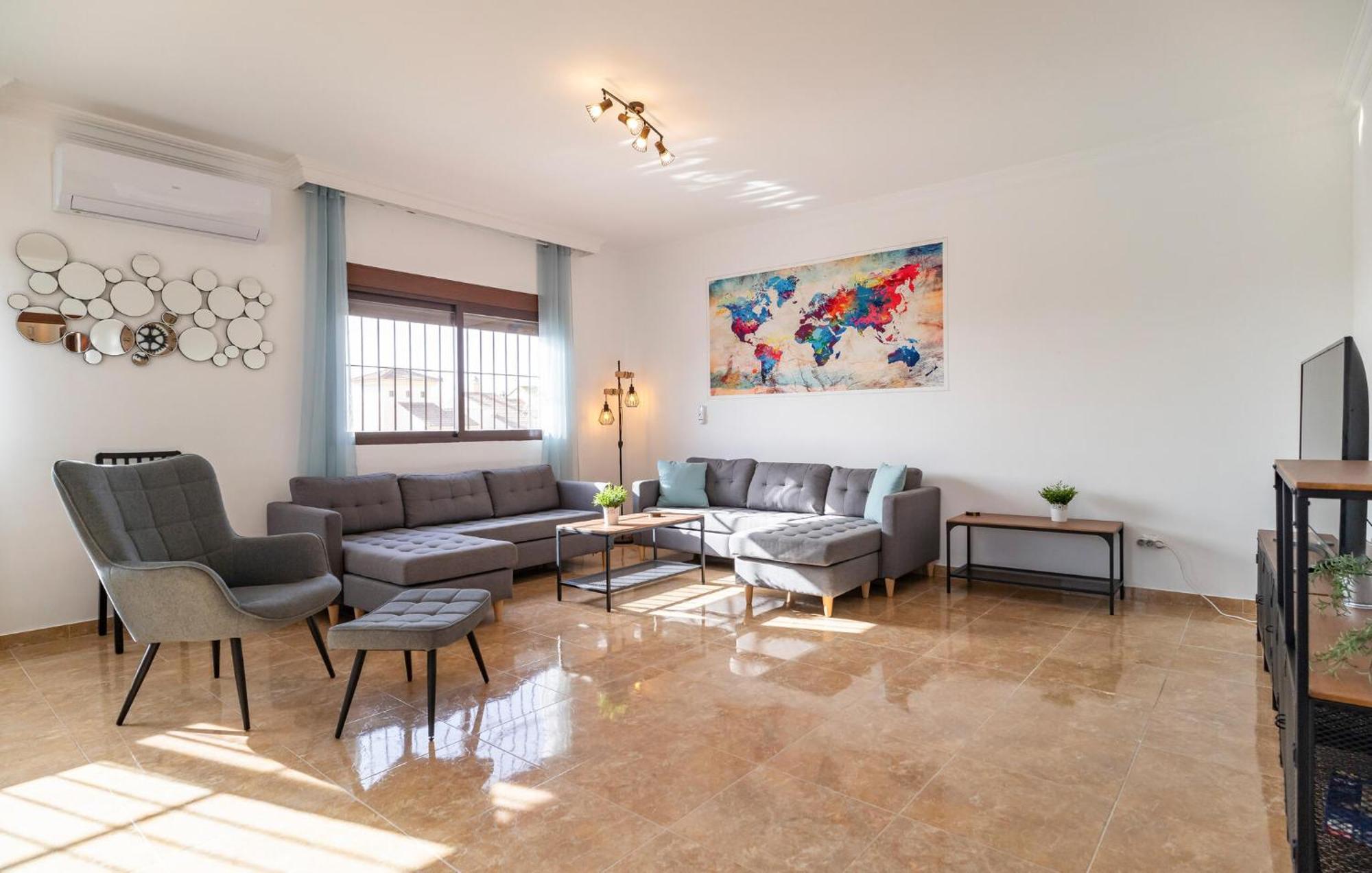 Lovely Home In Benalmadena With Kitchen Extérieur photo